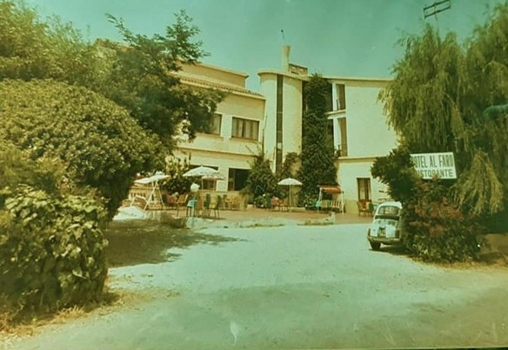 Hotel Al Faro Spiaggia La Cinta Santeodoro San Teodoro  Ngoại thất bức ảnh