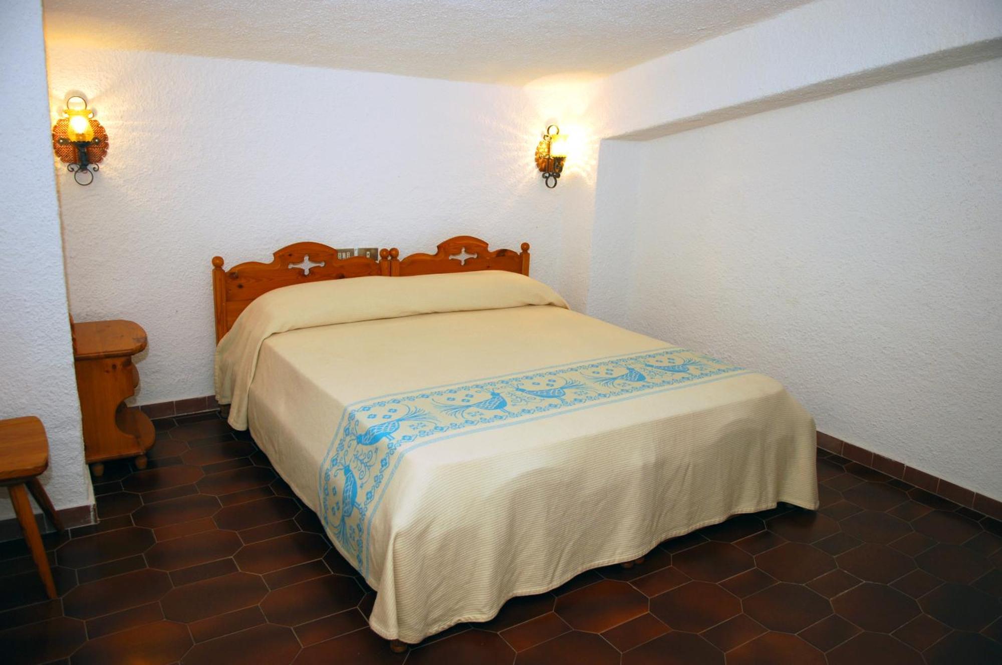 Hotel Al Faro Spiaggia La Cinta Santeodoro San Teodoro  Ngoại thất bức ảnh